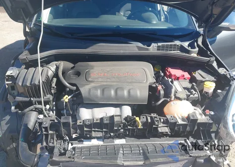 2018 Fiat 500X Blue Sky Edition Fwd z USA, uszkodzony, nr VIN ZFBCFXAB1JP676523